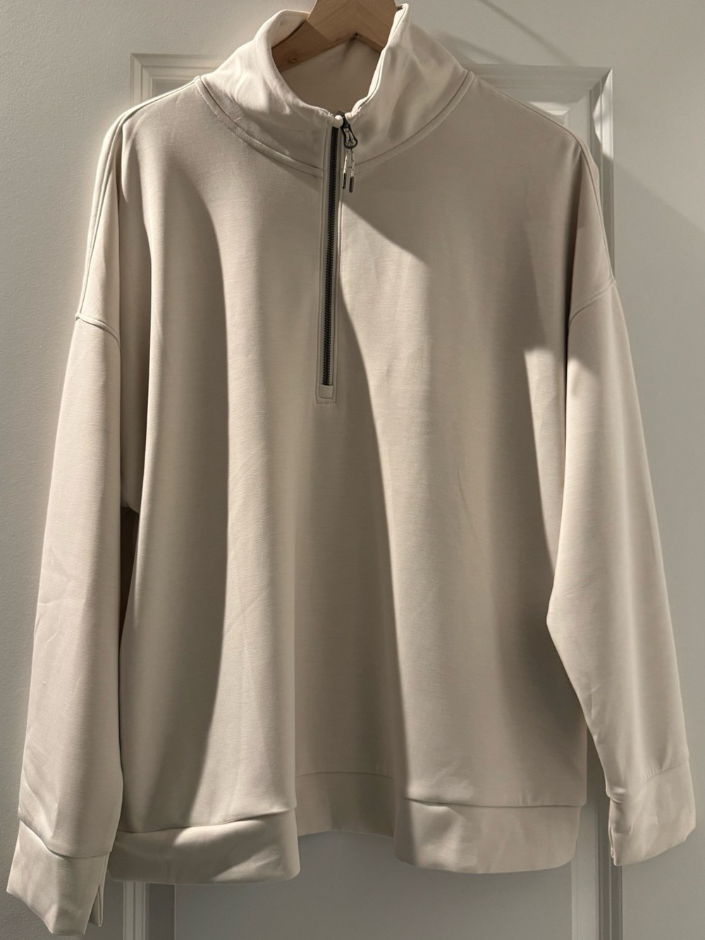Women's Half-Zip Pullover Sweatshirt‎ in Light Beige